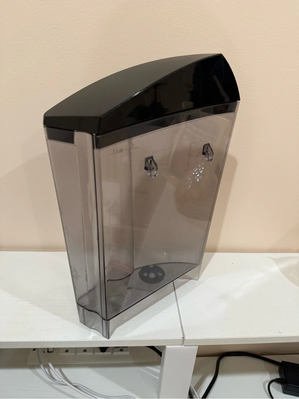 Keurig Black Single-Serve Coffee Brewer with Transparent Reservoir